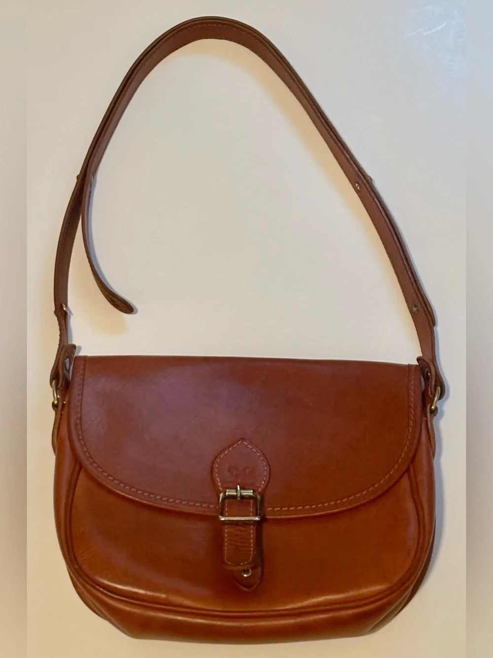 Chapmen Full-Grain Tanned Leather Saddle Bag Tan | NMS 10L